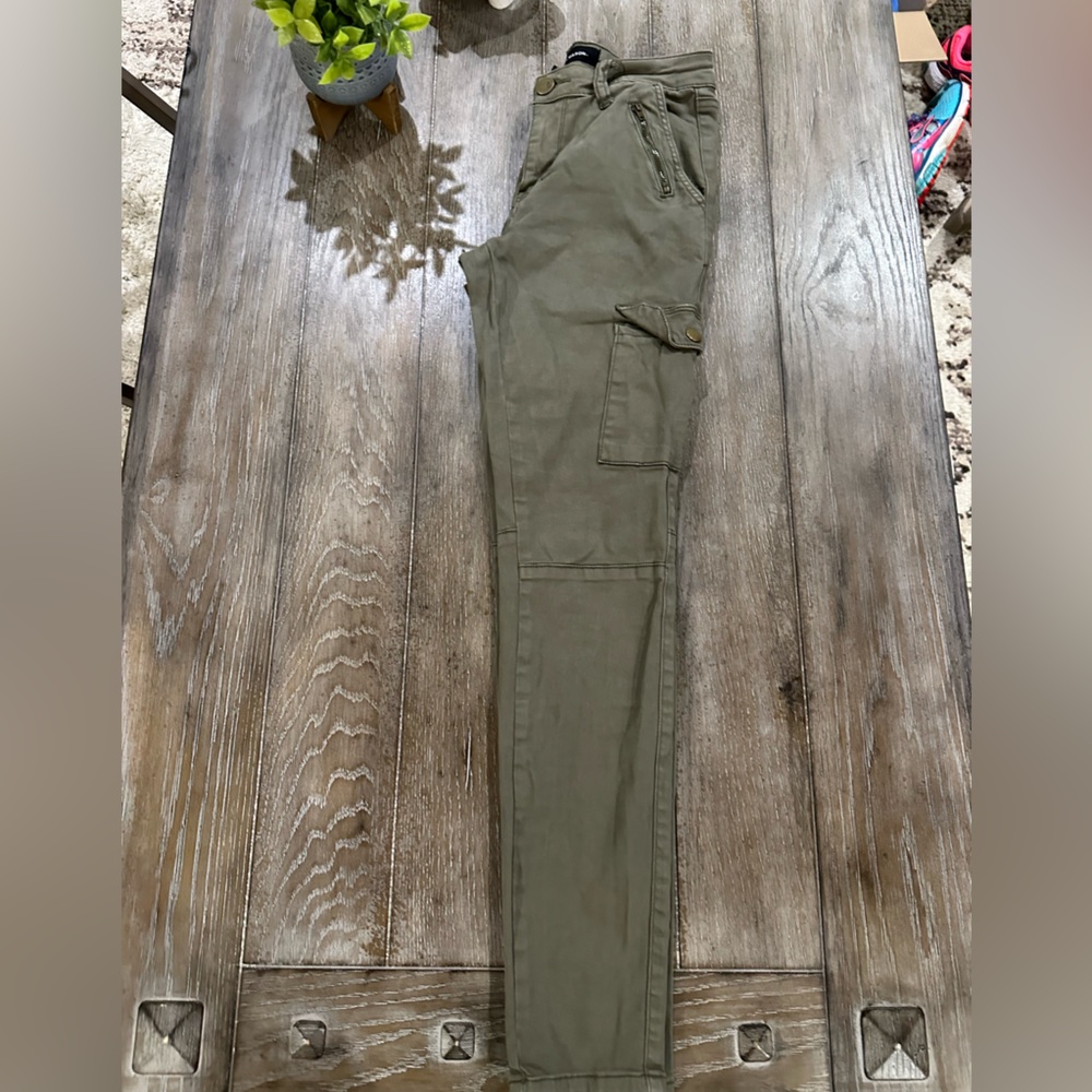 Ashley Mason Skinny Cargo Jeans - Picture 6 of 9